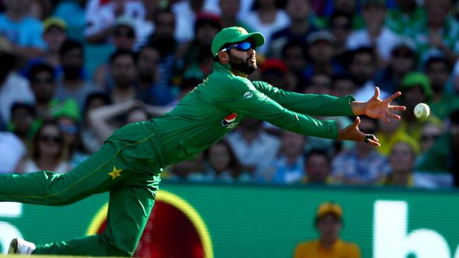 Cricket catch Pakistan